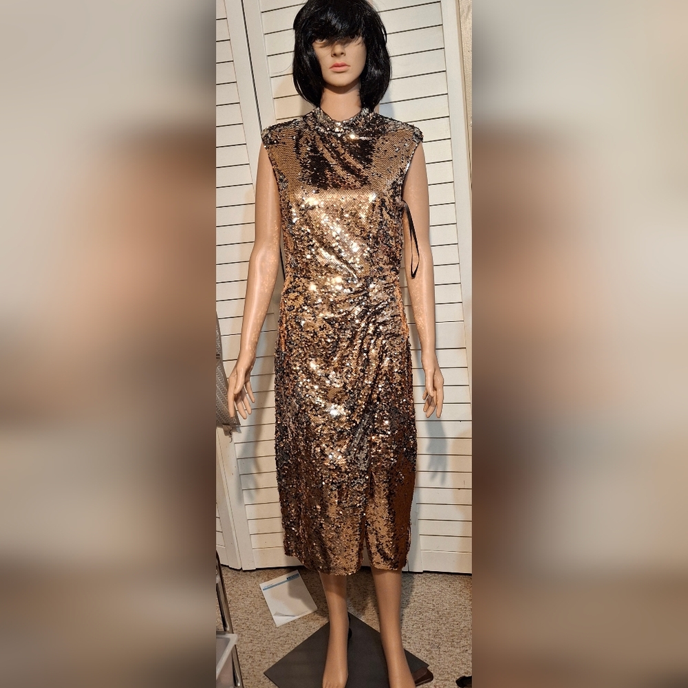 Clover and Sloane Gold and Silver sequinned cocktail party dress Sz 6